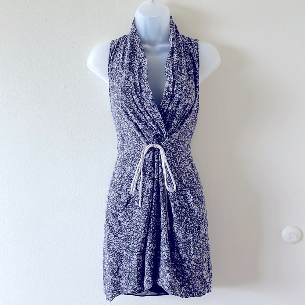 Summer dress sleeveless